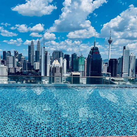 Regalia Suites 424 Куала-Лумпур Экстерьер фото
