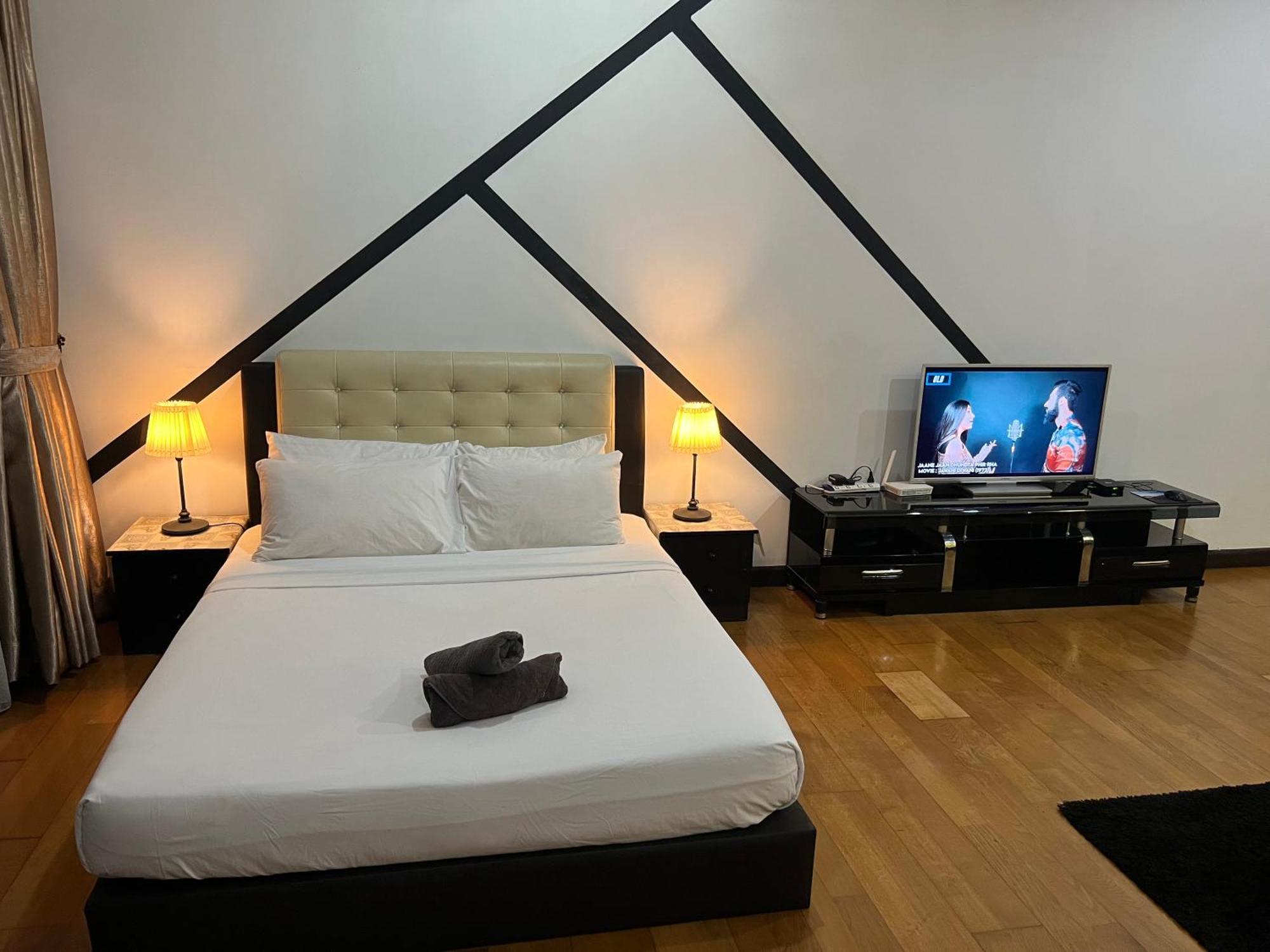 Regalia Suites 424 Куала-Лумпур Экстерьер фото